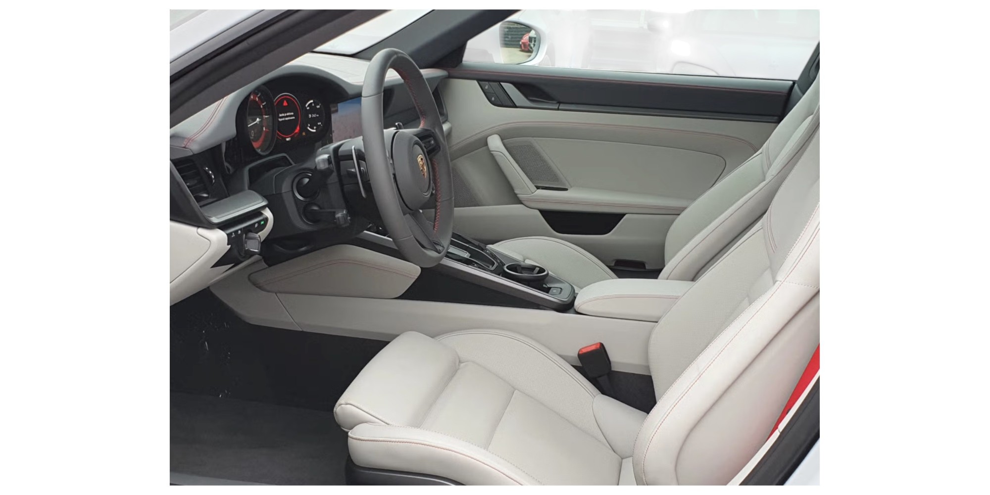 Porsche 911 992 4: Precision Meets Elegance