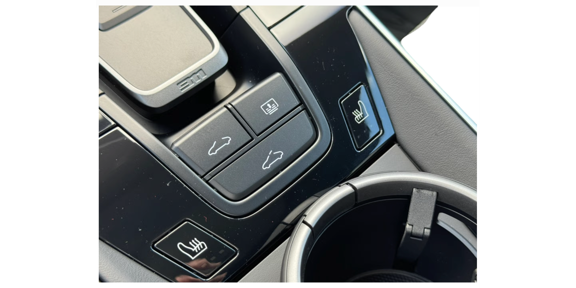 Porsche 911 992: Iconic Style and Performance