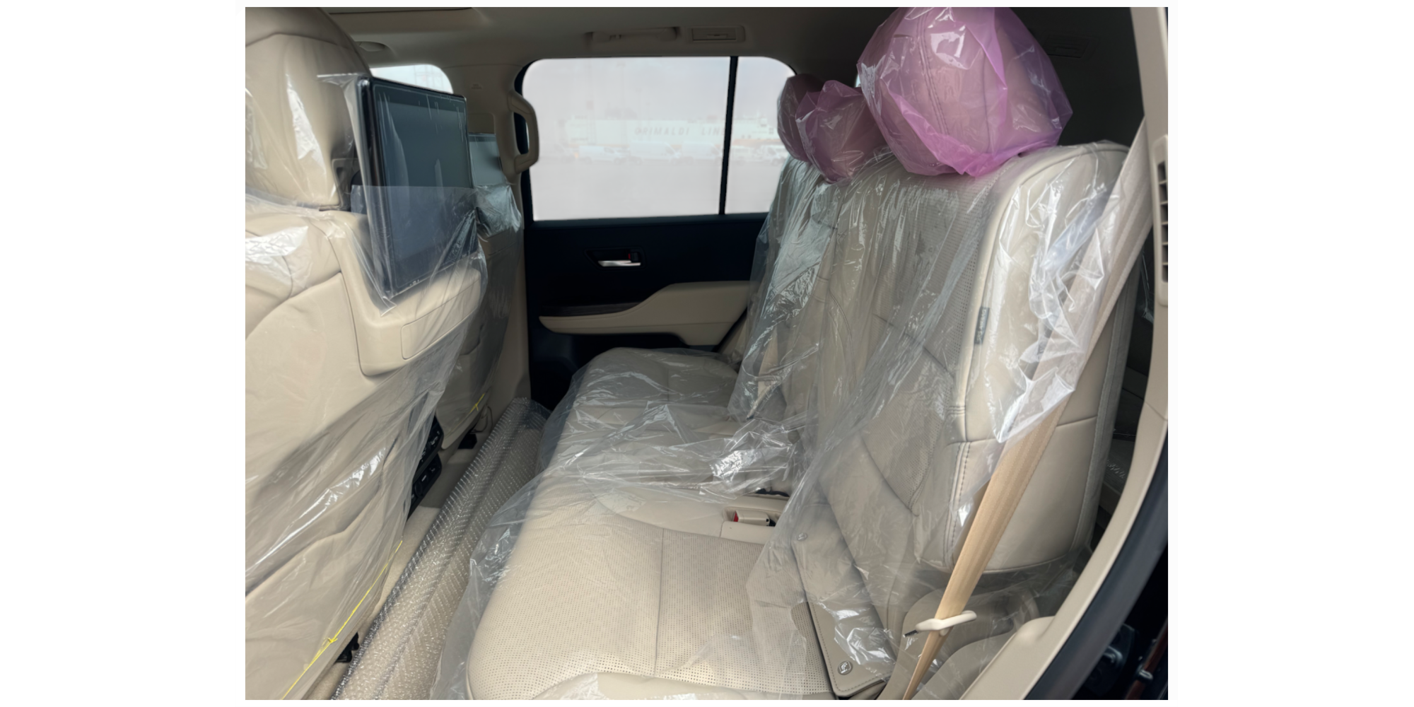 Toyota Land Cruiser VX | Power and Style