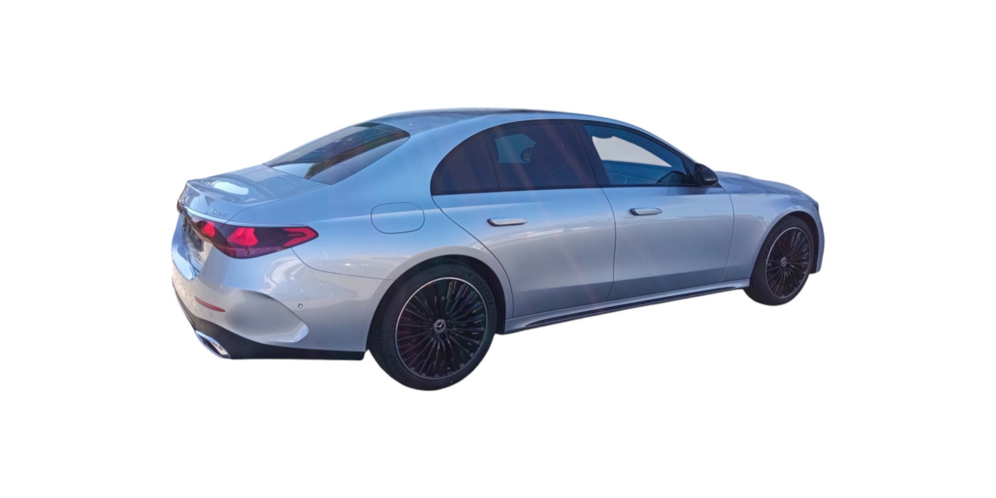 Mercedes-Benz E 220d 4MATIC - Luxurious All-Wheel Drive Sedan