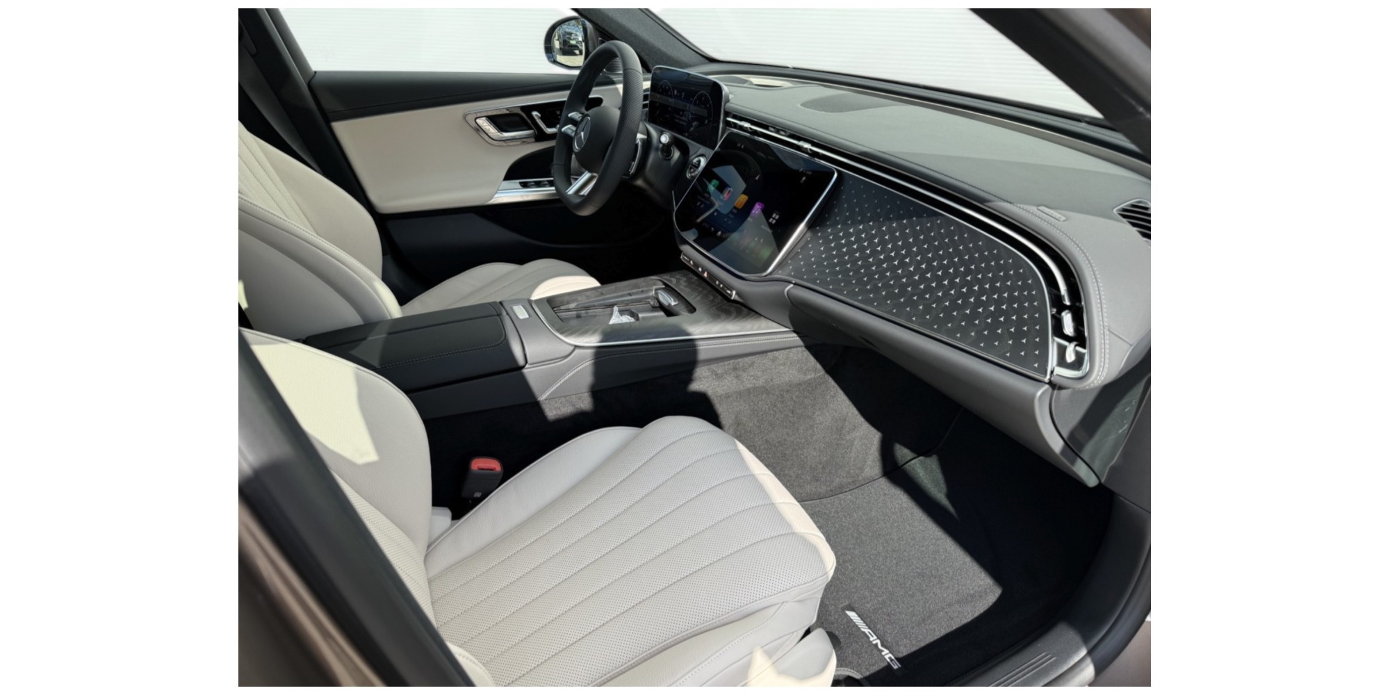 Mercedes-Benz E 220d 4MATIC - Premium AWD Sedan Excellence