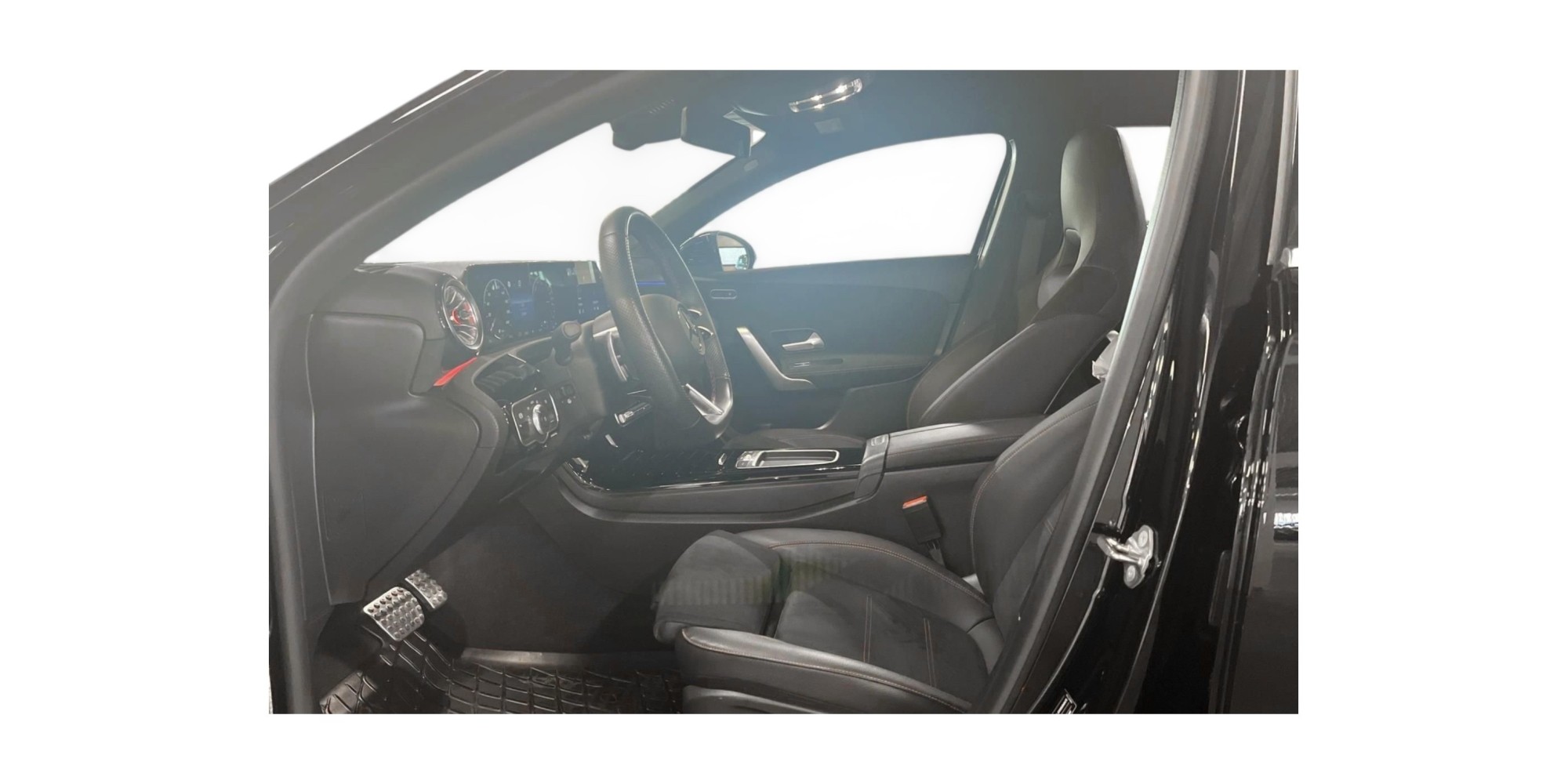 Mercedes-Benz A 250 e AMG – Plug-in Hybrid Power