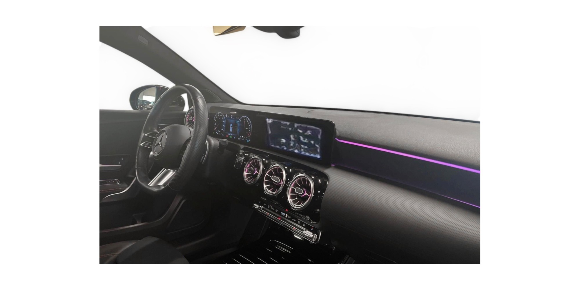 Mercedes-Benz A 250 e AMG – Plug-in Hybrid Power