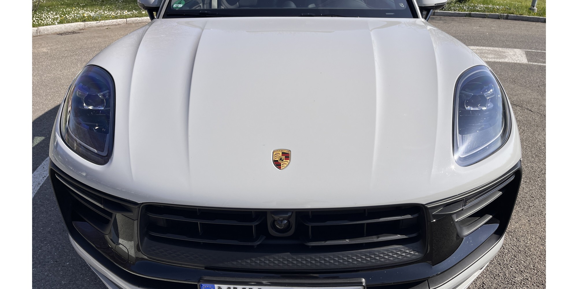 Porsche Macan S – Performance & Elegance | Buy Now