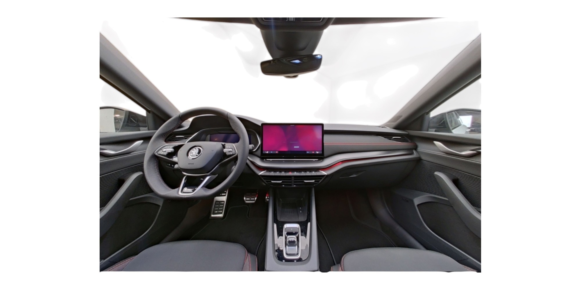 Skoda Octavia Combi RS 2.0 TSI DSG – Sporty & Spacious