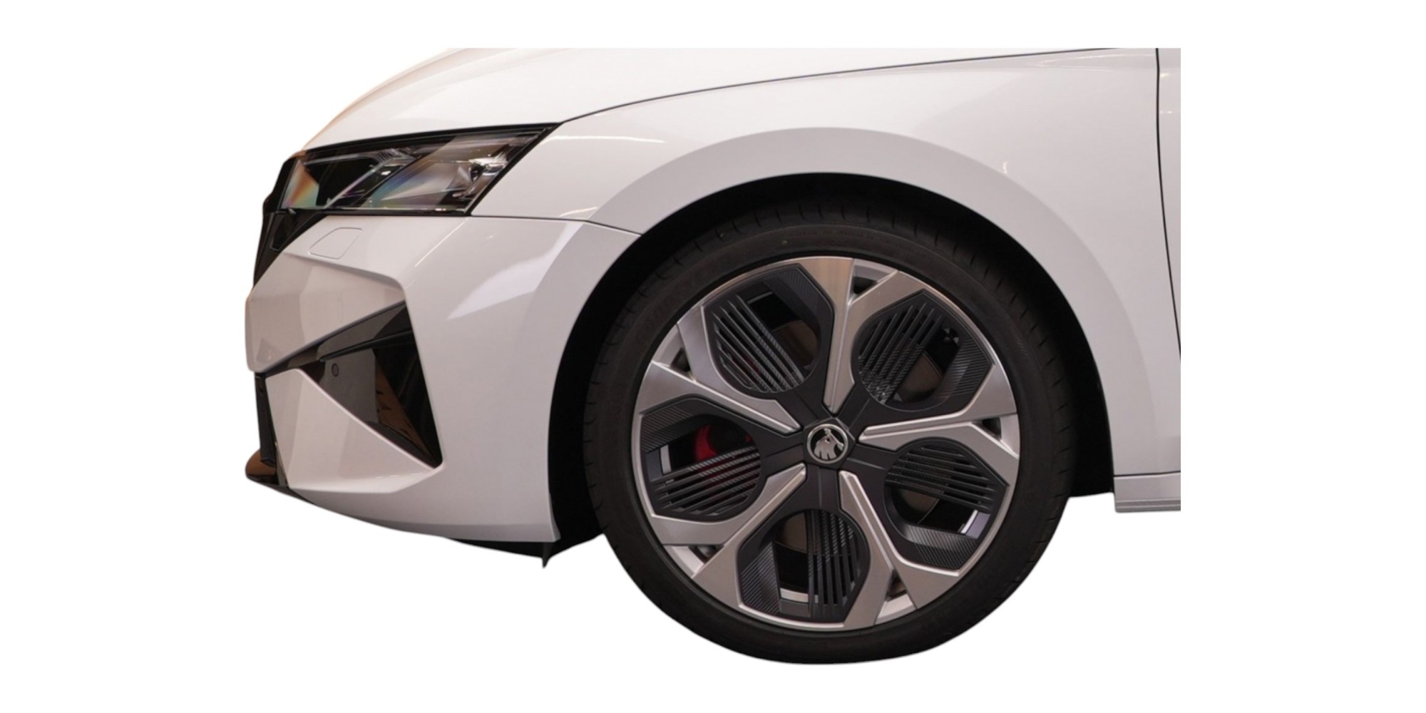 Skoda Octavia Combi RS 2.0 TSI DSG – Sporty & Spacious