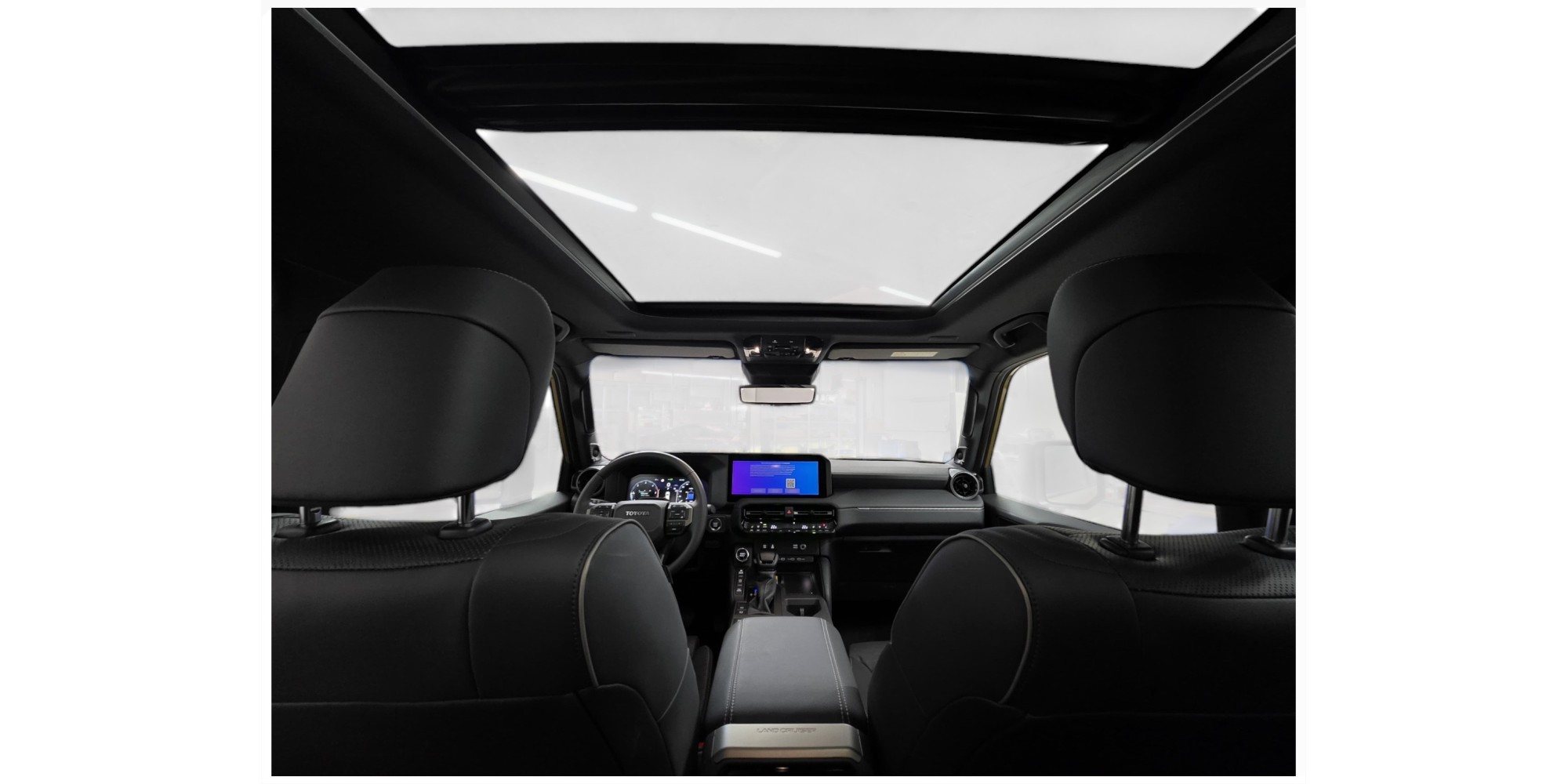 Toyota Land Cruiser 250 First Edition – Power & Off-Road Mastery