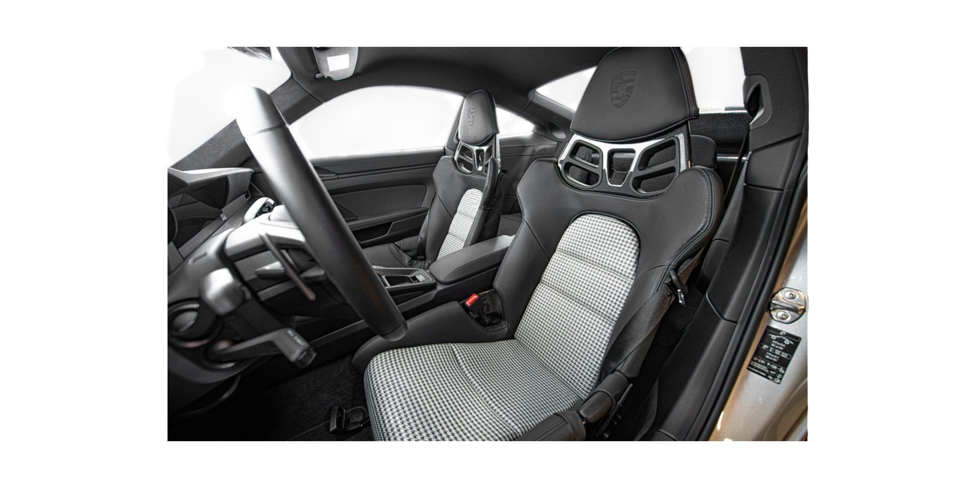 Porsche 911 992 GT3 Touring – Fahrspaß in Reinkultur