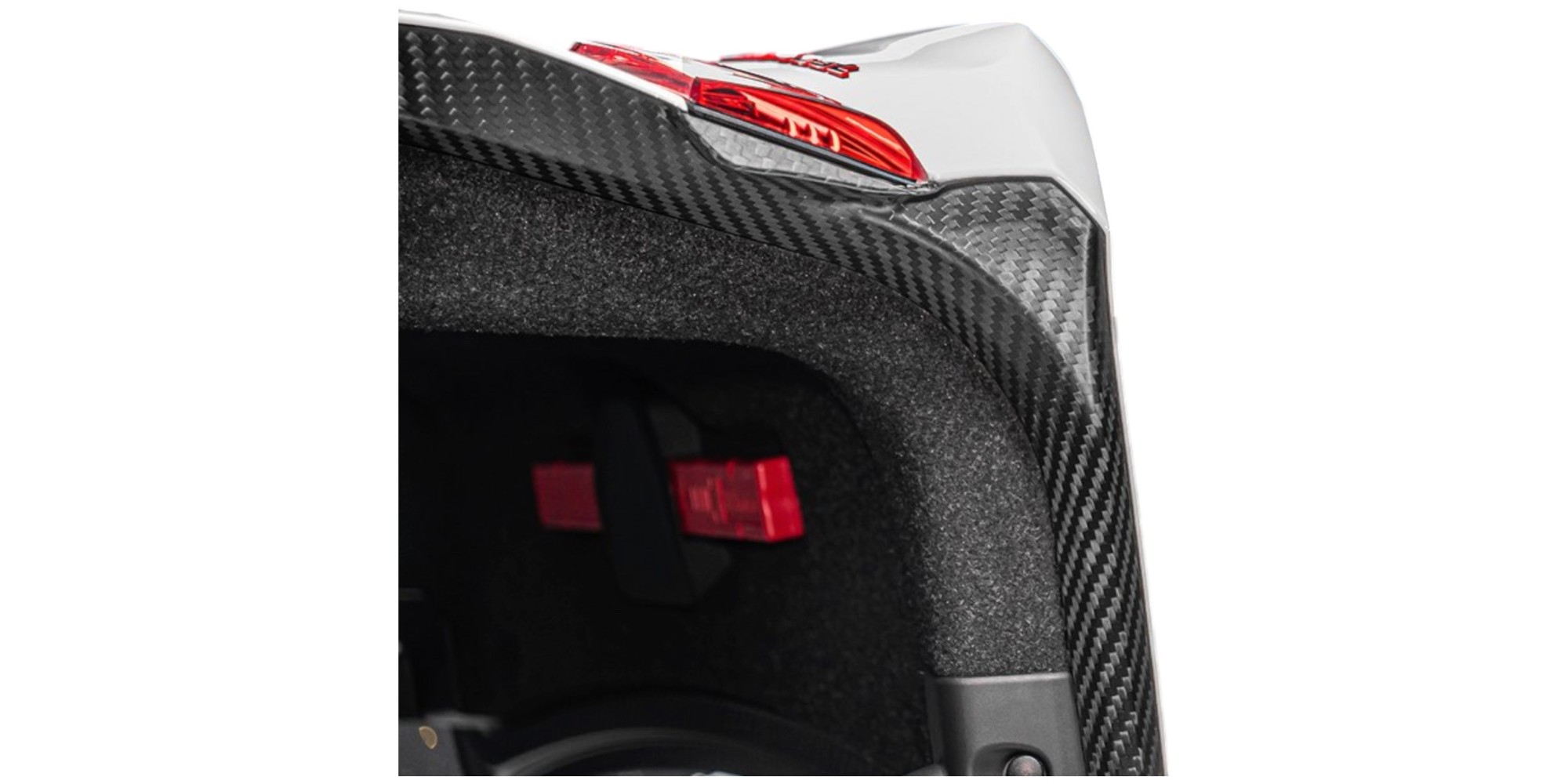 BMW M4 CSL 1/1000 con Freni Ceramici – Potenza Esclusiva | Modena Motors GMBH