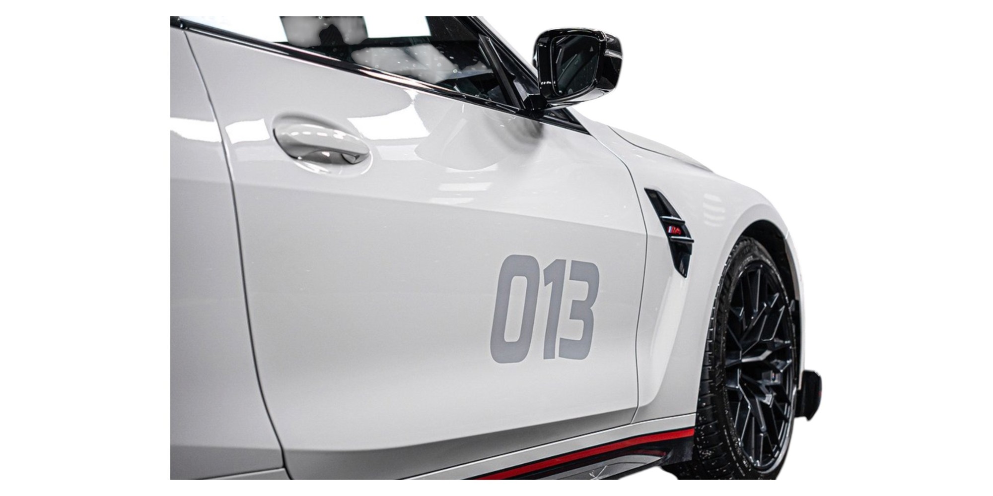 BMW M4 CSL 1/1000 con Freni Ceramici – Potenza Esclusiva | Modena Motors GMBH