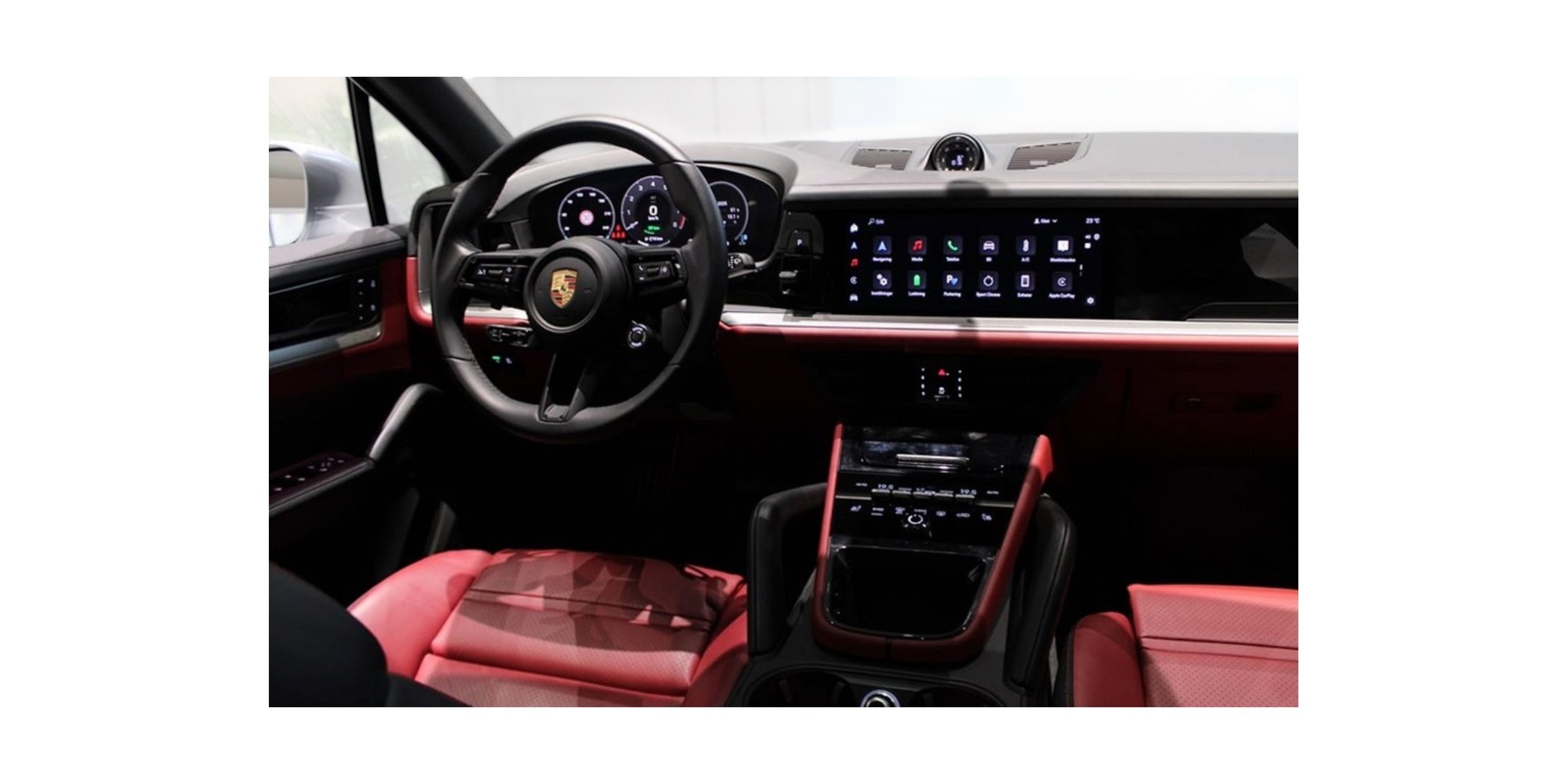 Porsche Cayenne E-Hybrid SUV di lusso – Modena Motors GmbH