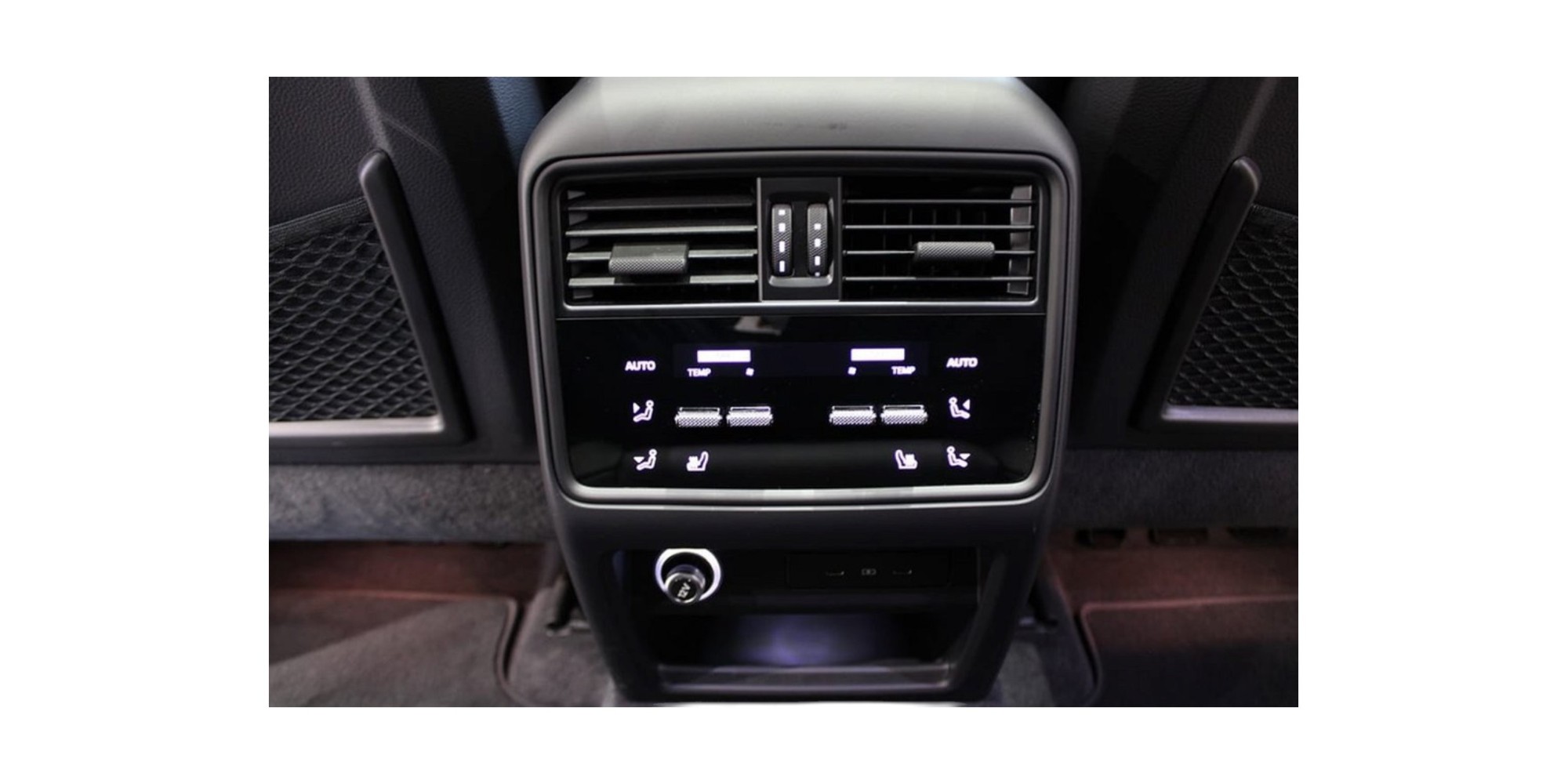 Porsche Cayenne E-Hybrid SUV di lusso – Modena Motors GmbH