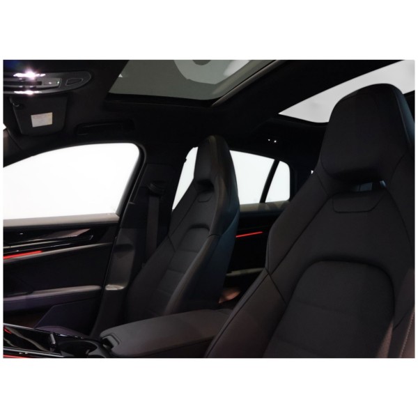 Porsche Panamera 4 E-Hybrid