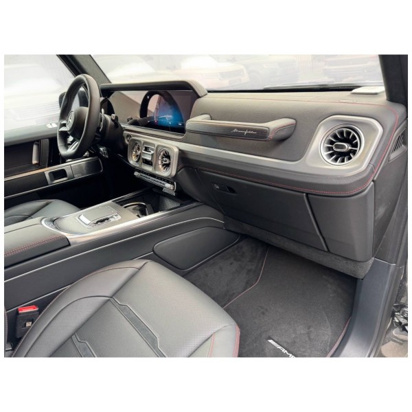 Mercedes-AMG G 63 | Iconic Power and Performance