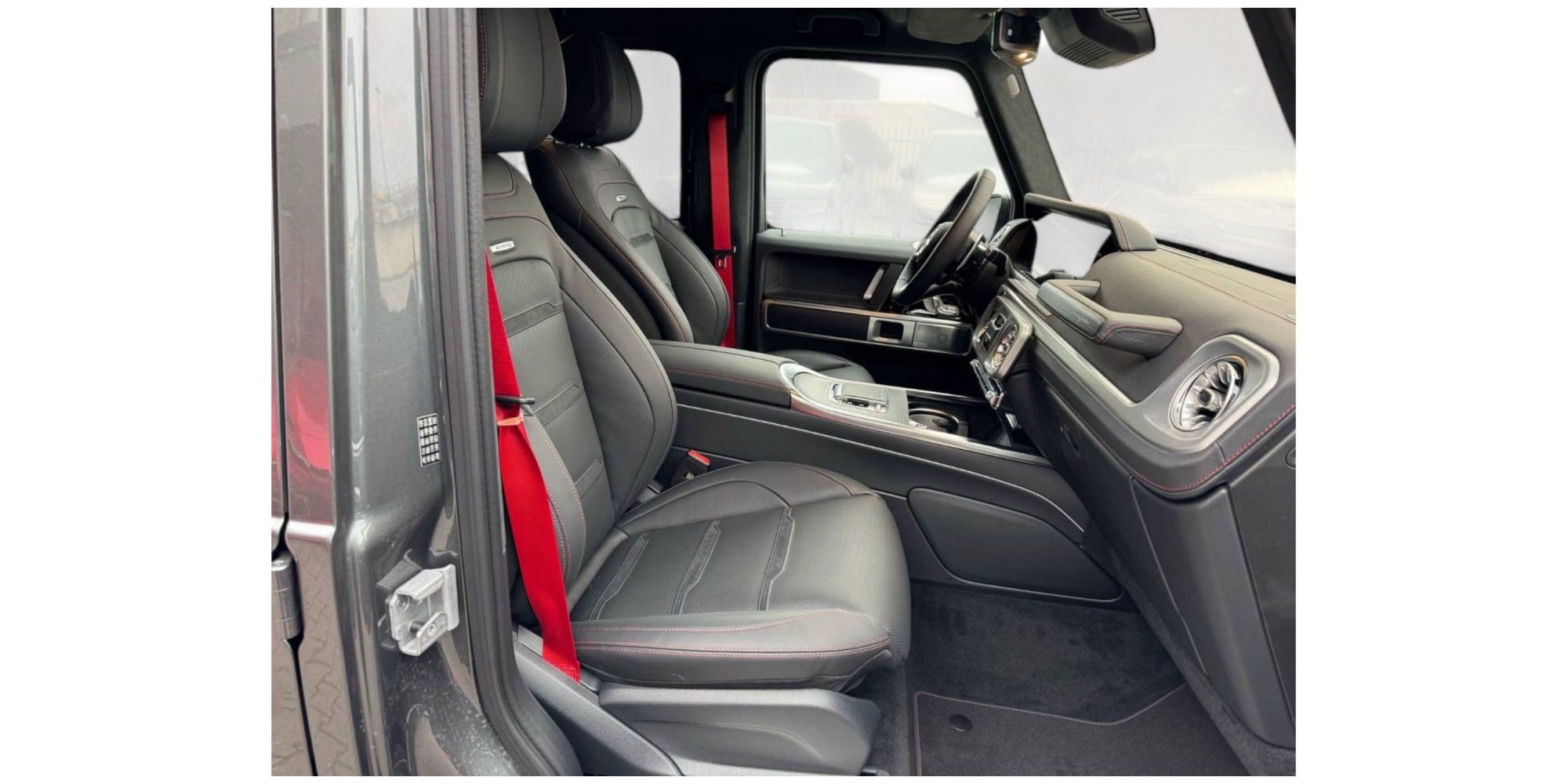 Mercedes-AMG G 63 | Iconic Power and Performance