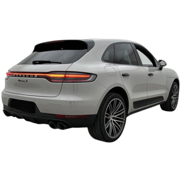 Porsche Macan S – Power & Elegance on Every Drive