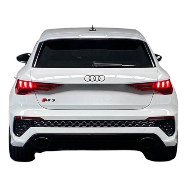 Audi RS 3 Sportback bei Modena Motors kaufen