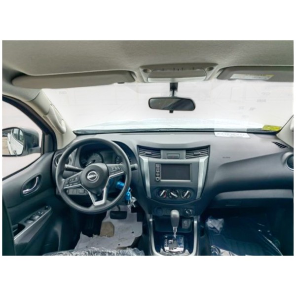 Nissan Navara Double Cab SE Plus