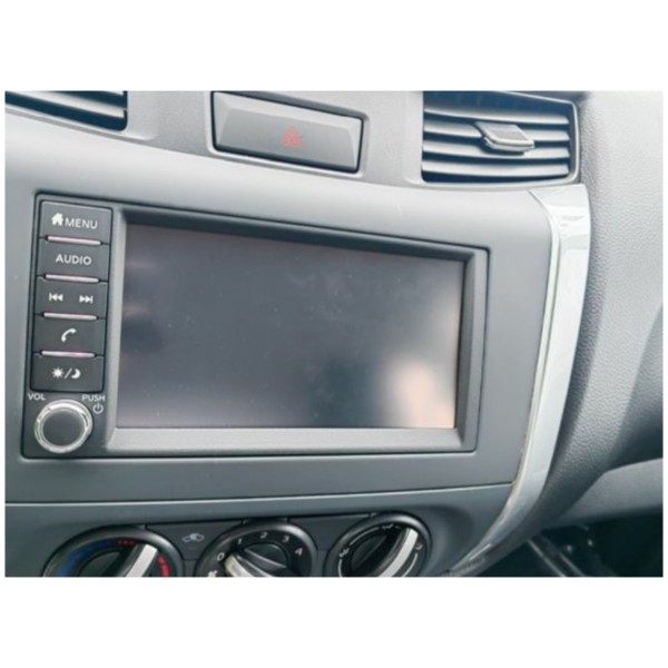 Nissan Navara Double Cab SE Plus