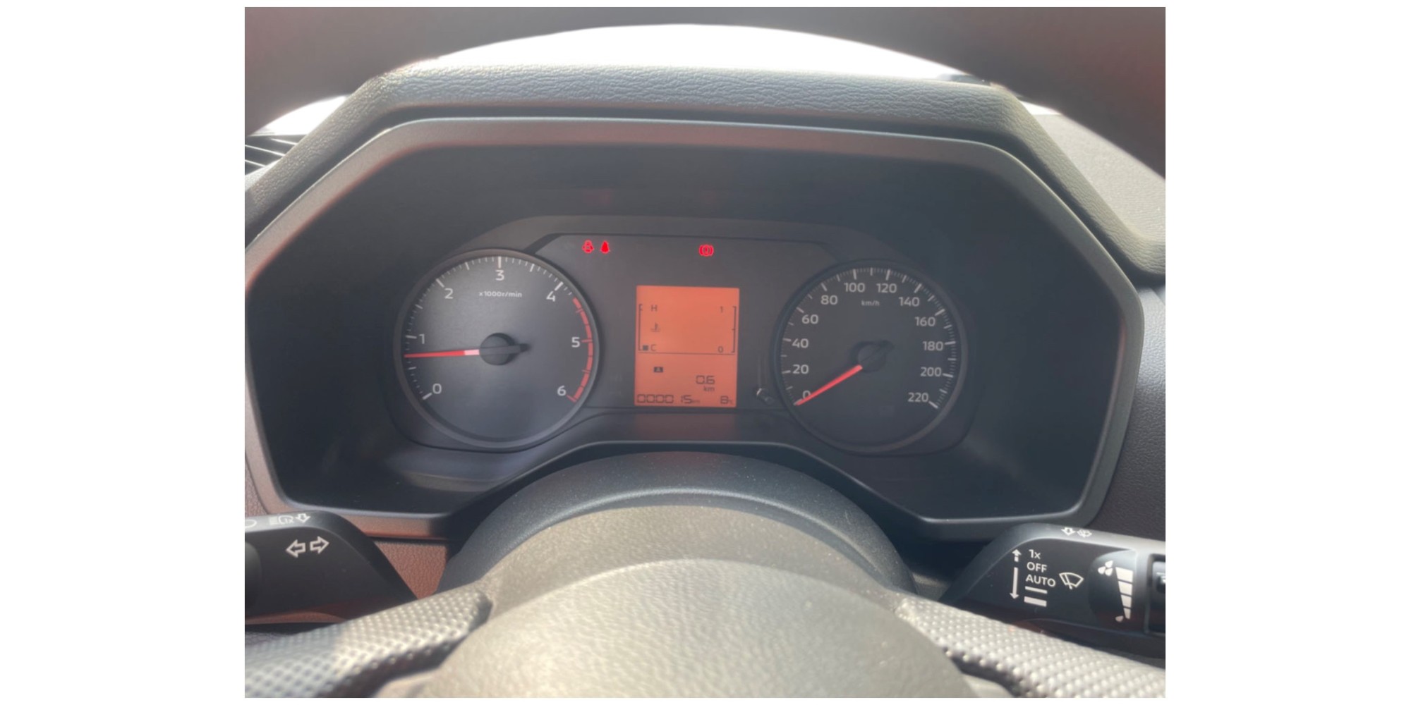 Mitsubishi L200 DC GL 4WD 2.4 Diesel Tough Pickup