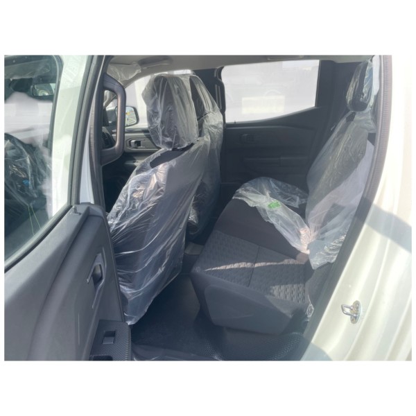 Mitsubishi L200 DC GL 4WD 2.4 Diesel Tough Pickup