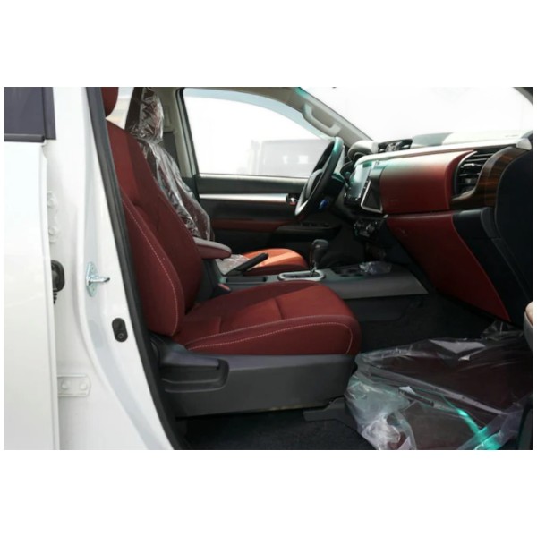 Toyota Hilux SR5 | Robust und Zuverlässig