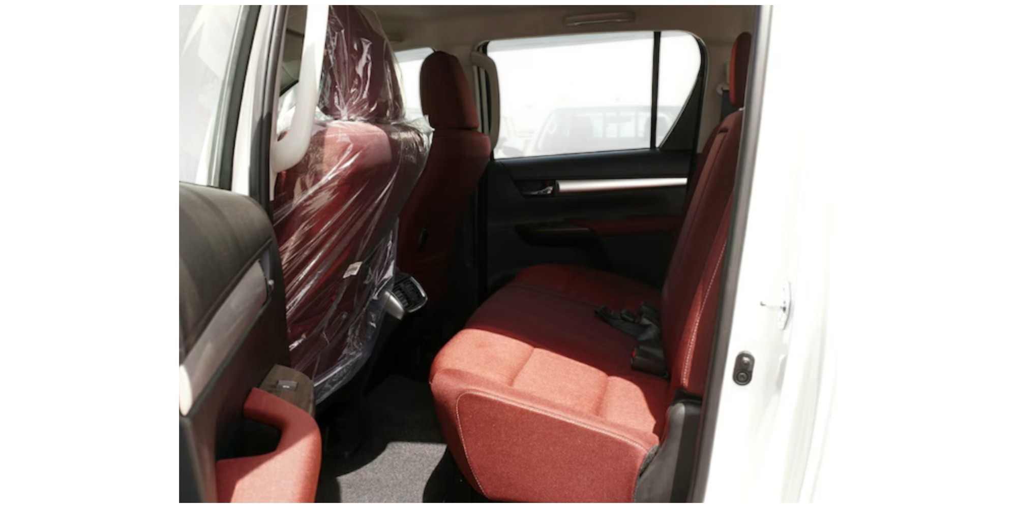 Toyota Hilux SR5 | Robust und Zuverlässig