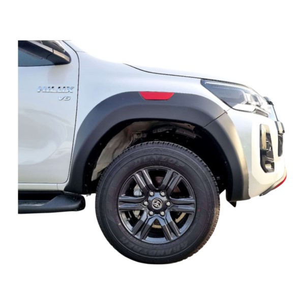 Toyota Hilux SR5 | Robust und Zuverlässig