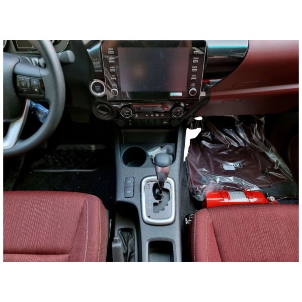 Toyota Hilux SR5 | Robust und Zuverlässig