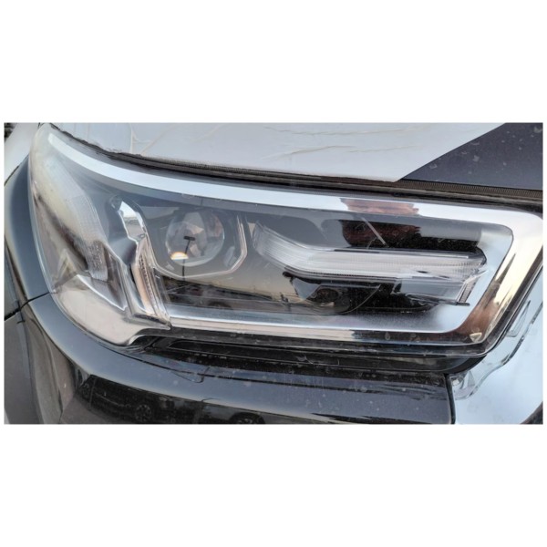 Toyota Hilux SR5 | Robust und Zuverlässig