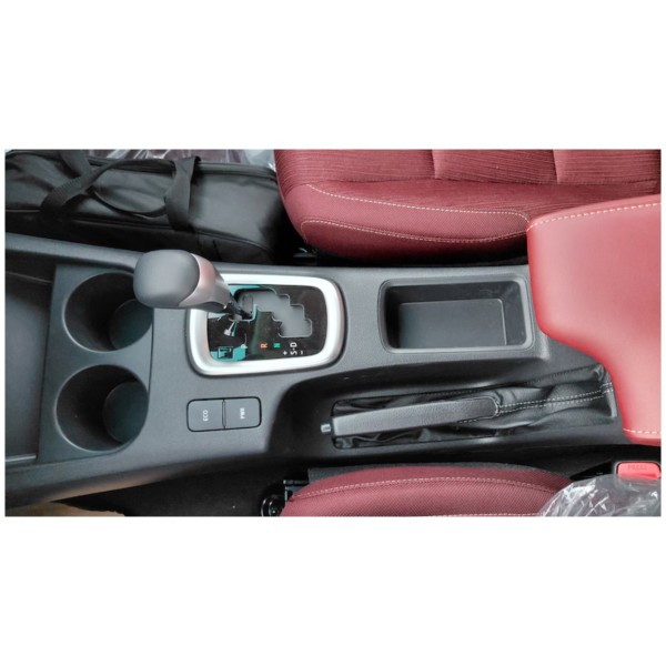 Toyota Hilux SR5 | Robust und Zuverlässig