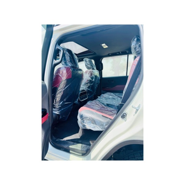 Toyota Land Cruiser GXR MID | Robusto e Affidabile