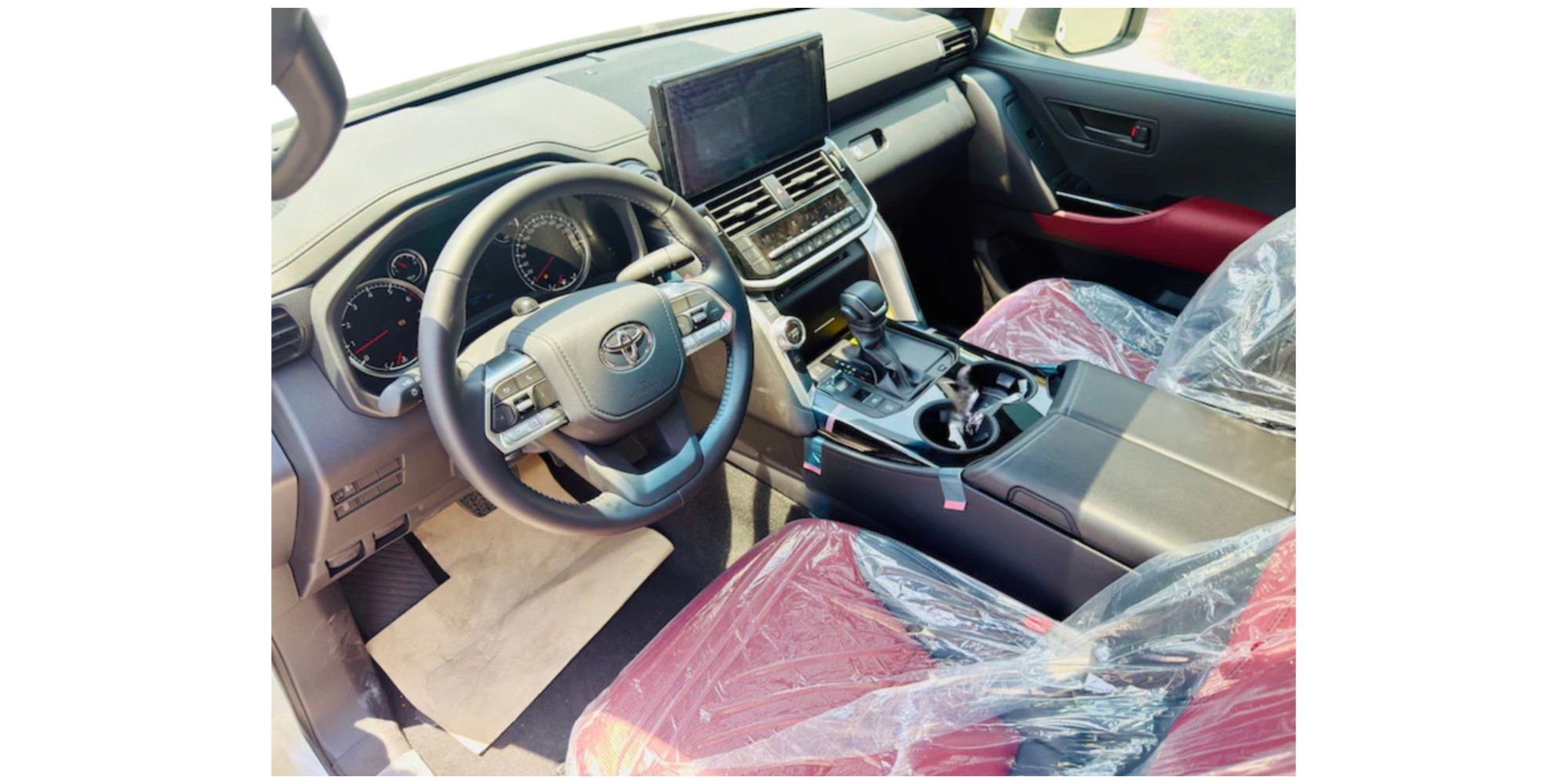 Toyota Land Cruiser GXR MID | Robust und Zuverlässig