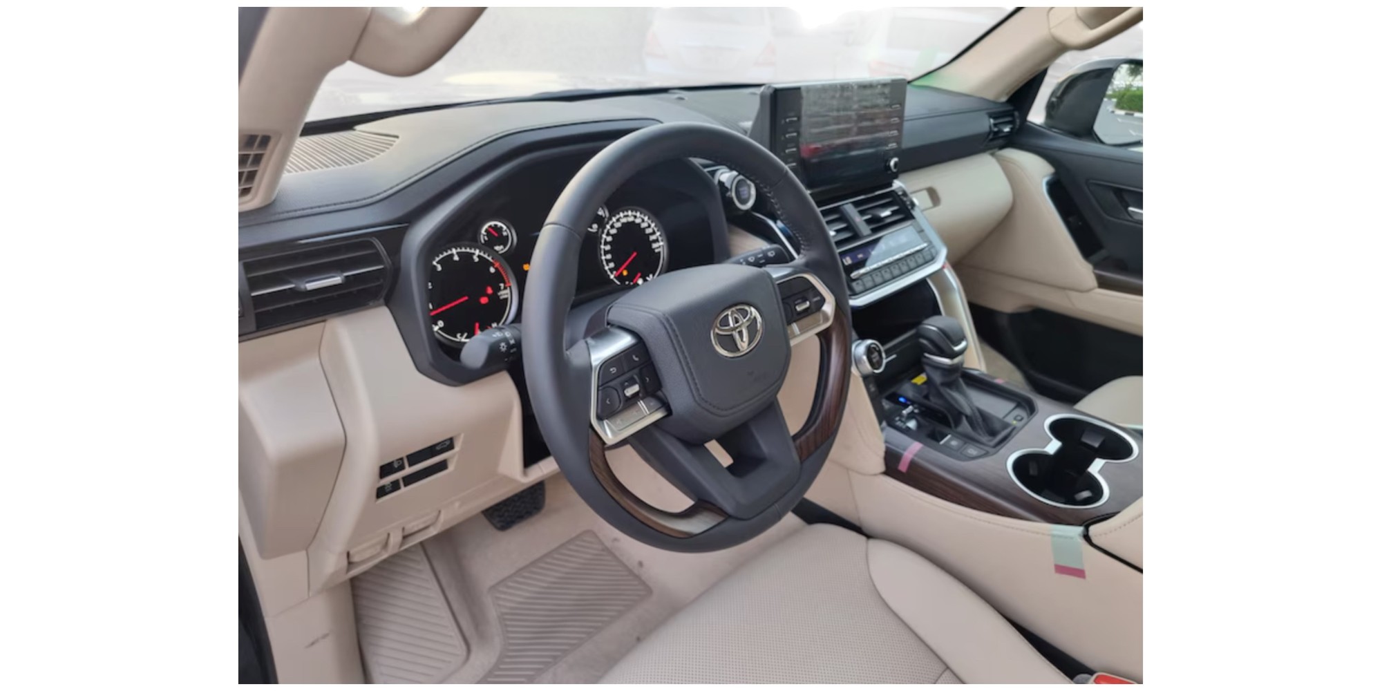 Toyota Land Cruiser GXR | Robust und Zuverlässig