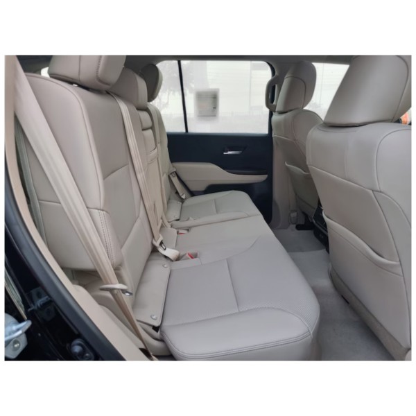 Toyota Land Cruiser GXR | Rugged and Reliable