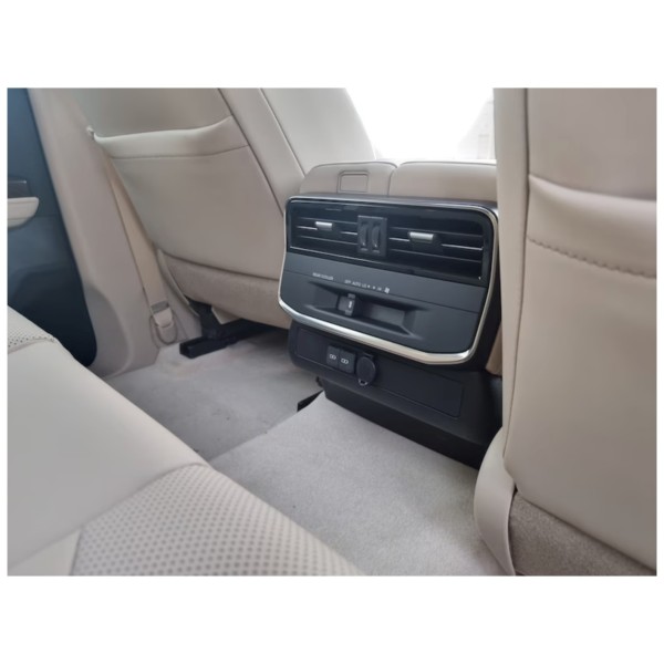 Toyota Land Cruiser GXR | Robust und Zuverlässig