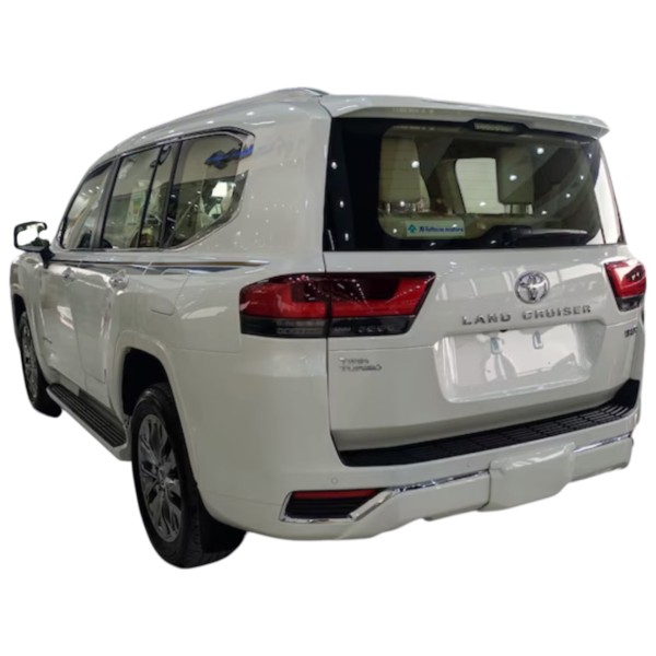 Toyota Land Cruiser VXR | Rugged and Reliable