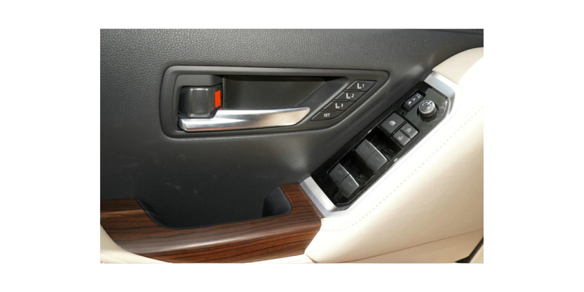 Toyota Land Cruiser VXR TOP | Robusto e Affidabile