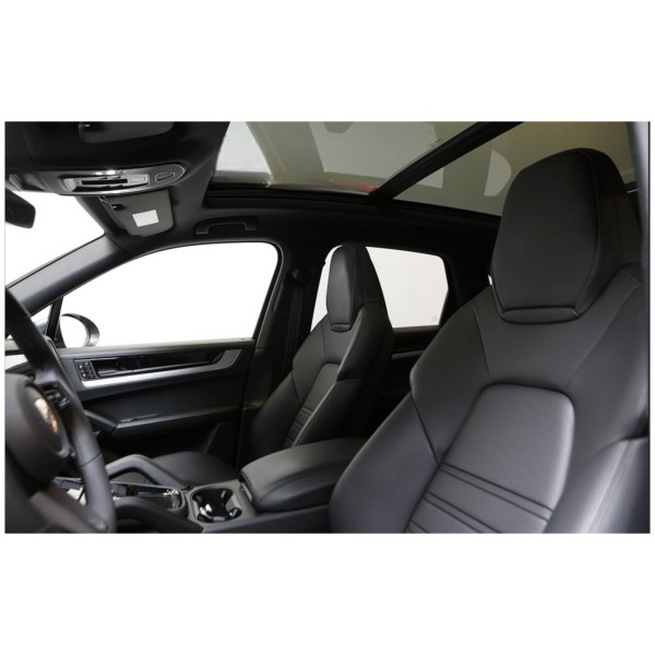 Porsche Cayenne E-Hybrid SUV di lusso – Modena Motors GmbH