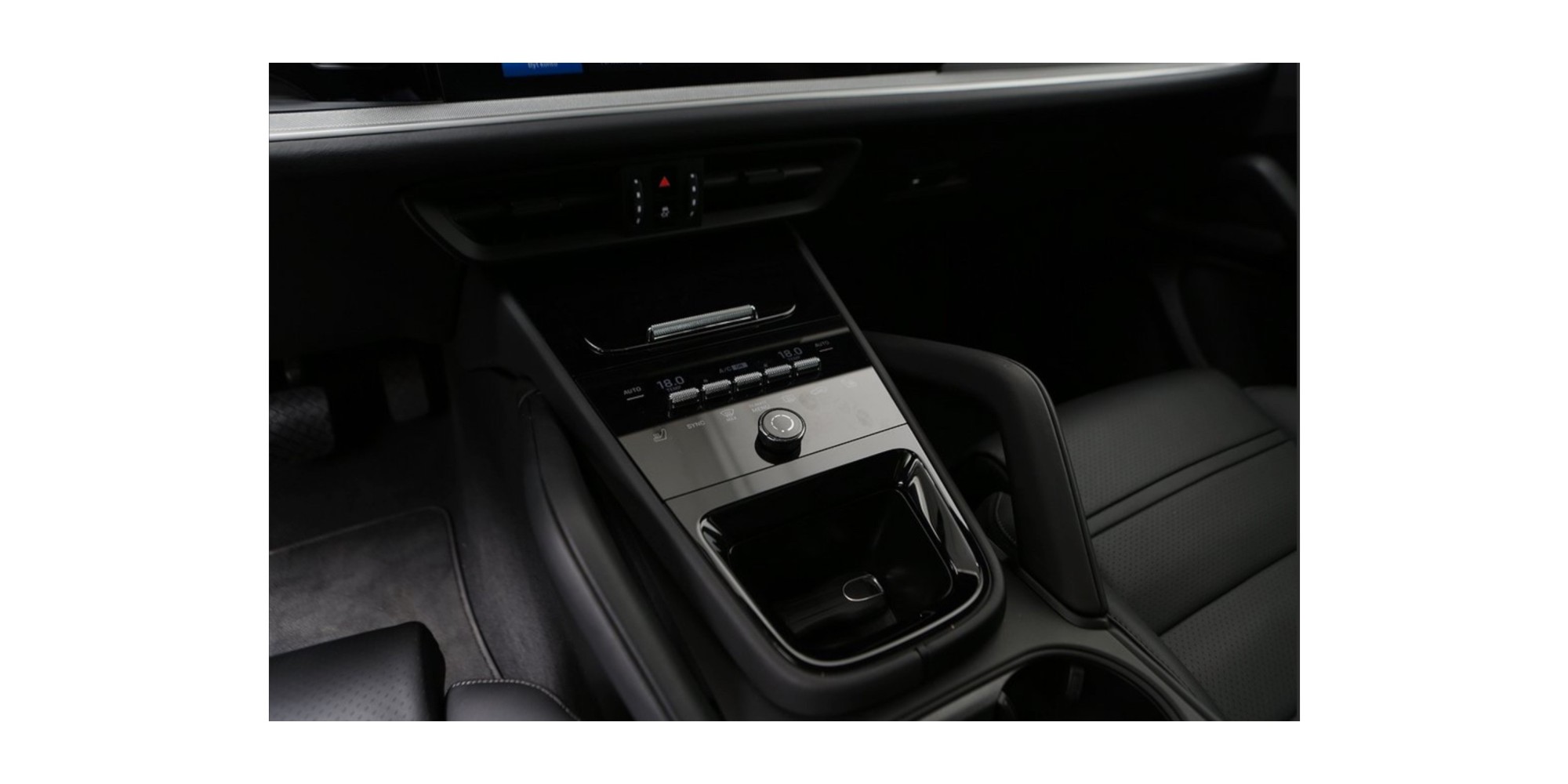 Porsche Cayenne E-Hybrid SUV di lusso – Modena Motors GmbH