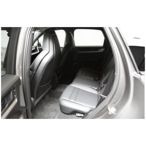 Porsche Cayenne E-Hybrid SUV di lusso – Modena Motors GmbH