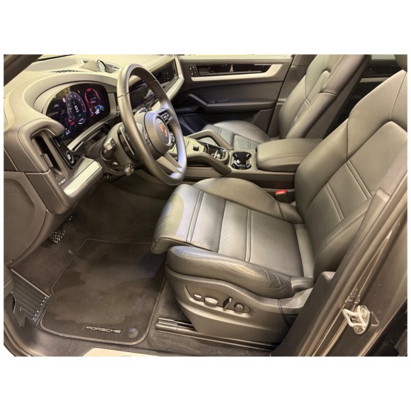 Porsche Cayenne E-Hybrid Luxus-SUV – Modena Motors GmbH