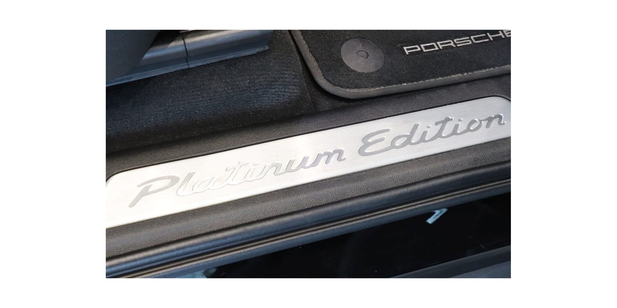 Porsche Cayenne E-Hybrid Platinum | Lusso e Versatilità