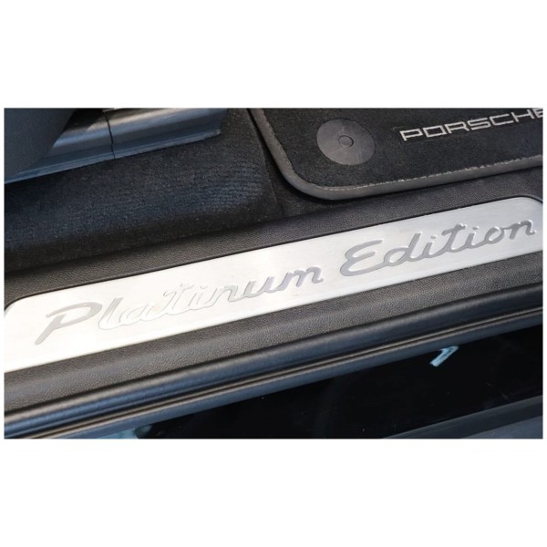 Porsche Cayenne E-Hybrid Platinum | Lusso e Versatilità