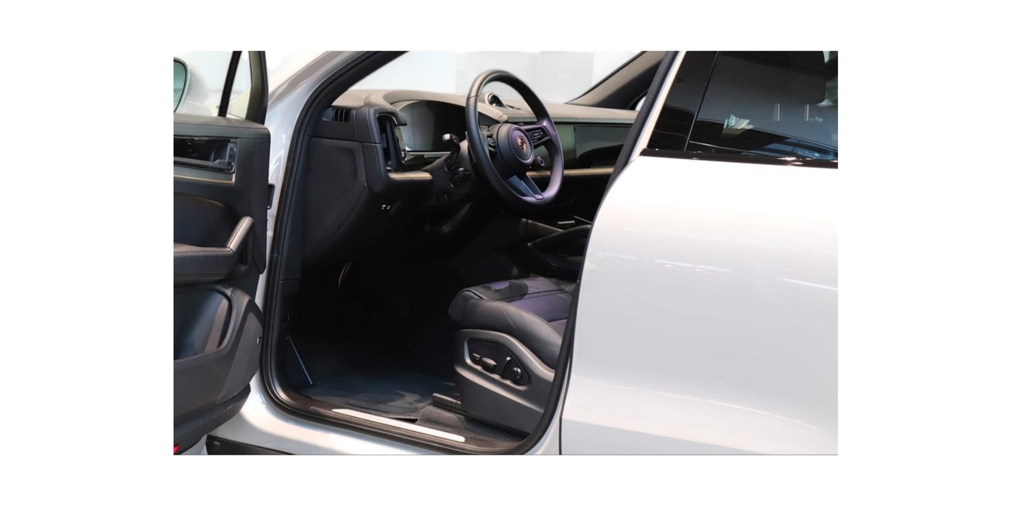 Porsche Cayenne E-Hybrid Luxus-SUV – Modena Motors GmbH