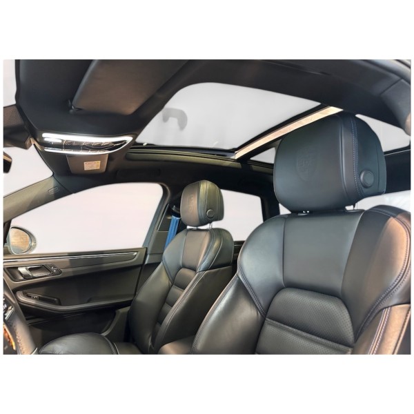 Porsche Macan T | Agile Compact SUV with Luxury Touch