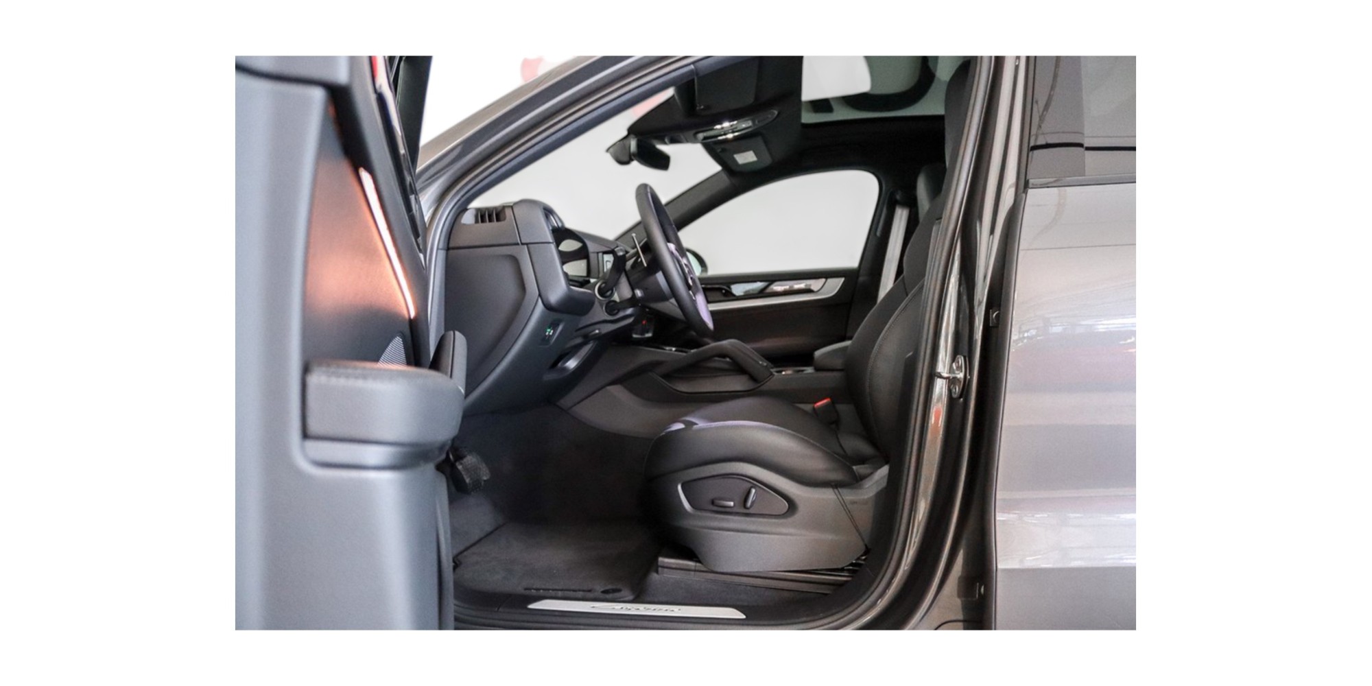 Porsche Cayenne Coupe E-Hybrid | Luxury SUV