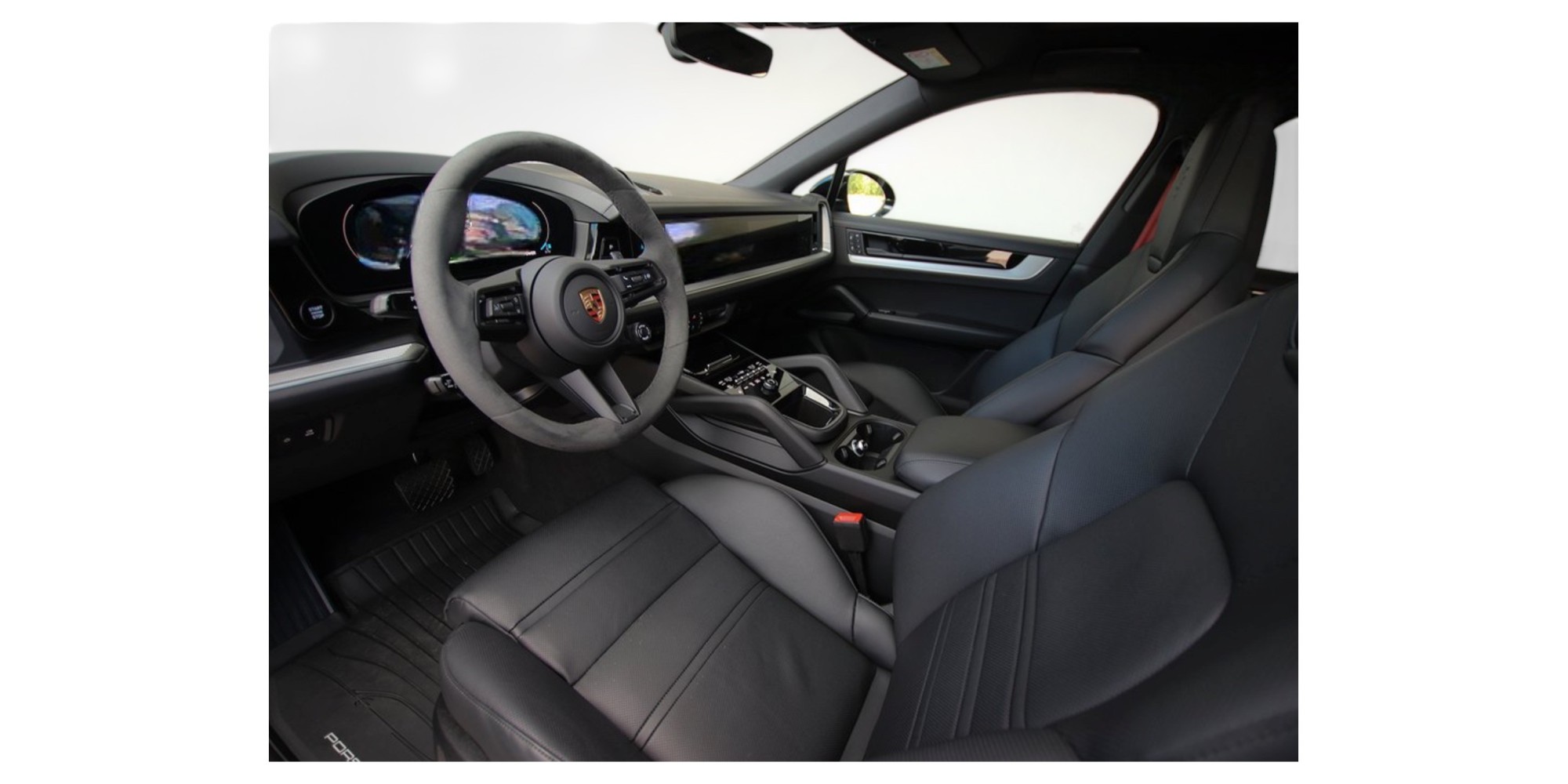 Porsche Cayenne Coupe E-Hybrid | Luxury SUV