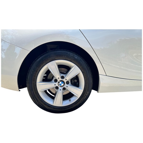 BMW 118d Sport Line | Stylish and Efficient Hatchback