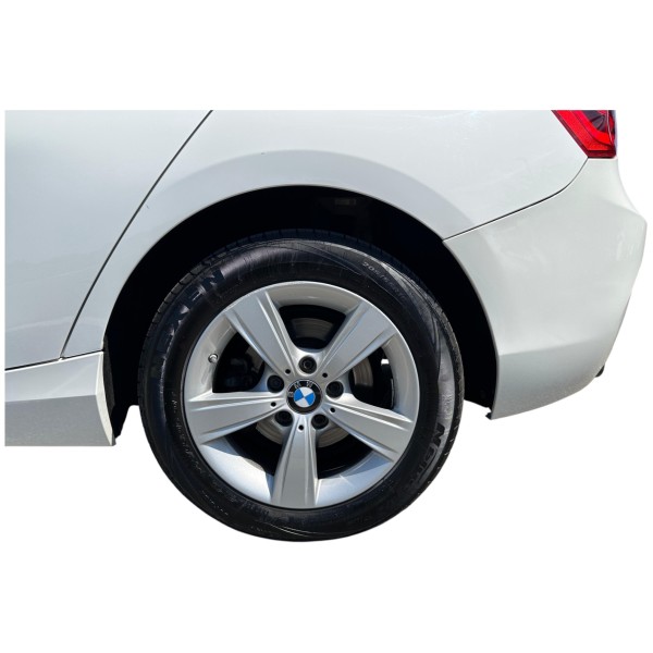 BMW 118d Sport Line | Stylish and Efficient Hatchback